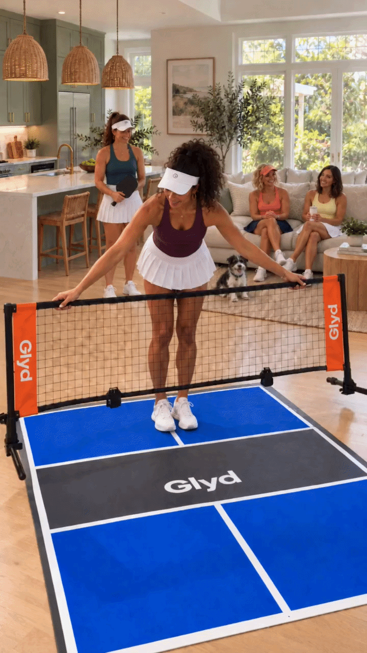 Glyd pickleball set demonstration, panel 2
